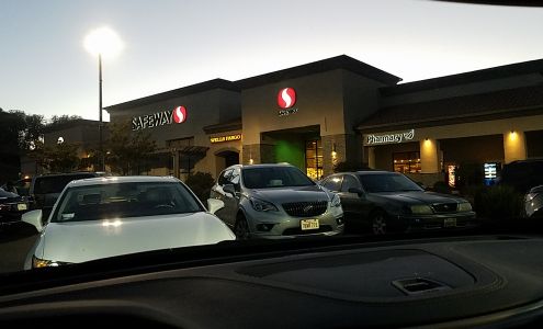 Safeway Lakeport