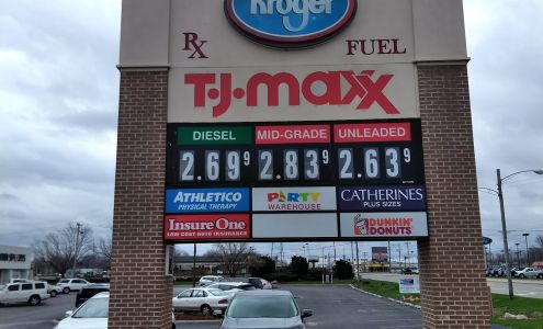 Brettwood Village Shopping Center