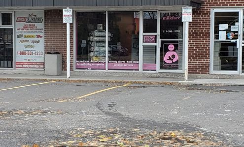 Milkface Nursingwear