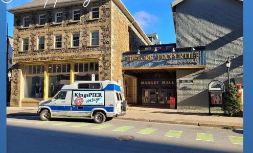 KingsPIER Curated Collections