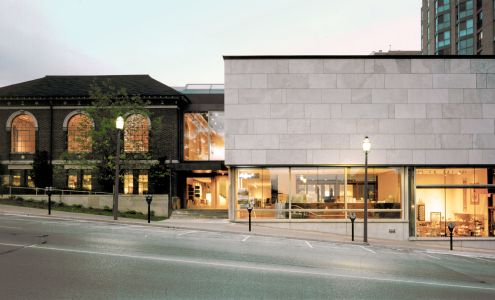 MacLaren Art Centre