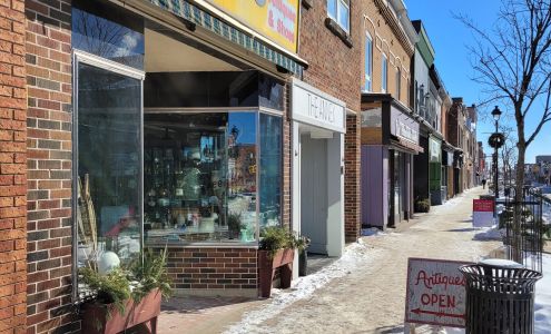 Antiques At Deegan's