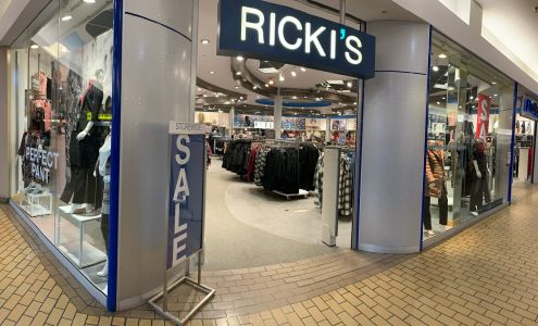 Ricki's Bootlegger - Timmins Square Timmins