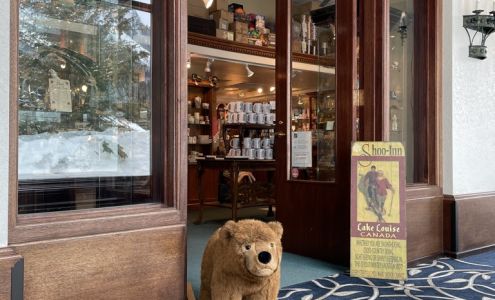 Creek Side Gifts Lake Louise