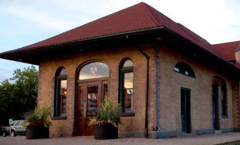 Paul Puncher Men's Clothier