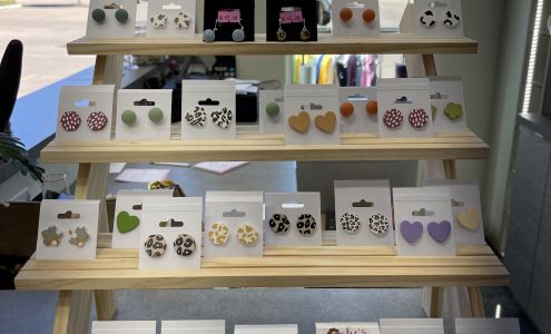 She's Crafting Gift Boutique Beaumont