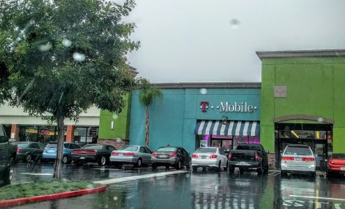 T-Mobile Authorized Retailer