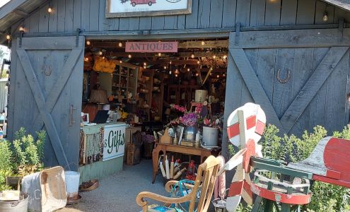 THE MUSKOKA ROOM Emsdale