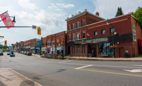 Algonquin Outfitters - Bracebridge Bracebridge