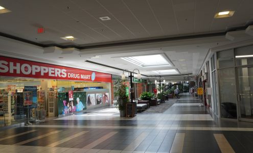 Lake Bonavista Promenade