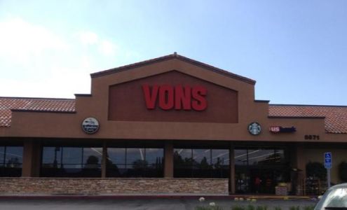 Vons Agoura