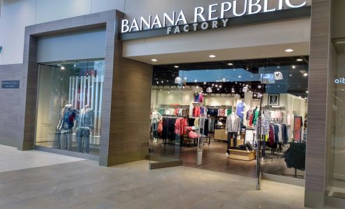 Banana Republic Factory Store