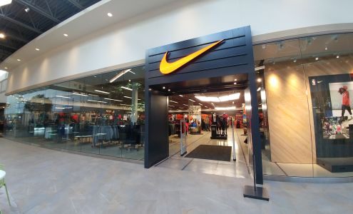 Nike Factory Store - Winnipeg
