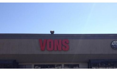 Vons Sylmar