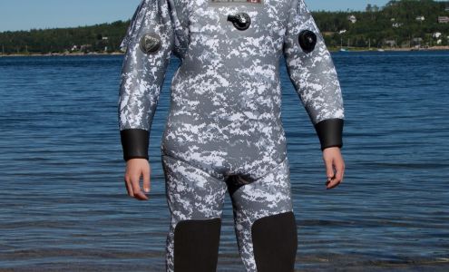 Abyss Diving Suits Ltd Upper Tantallon