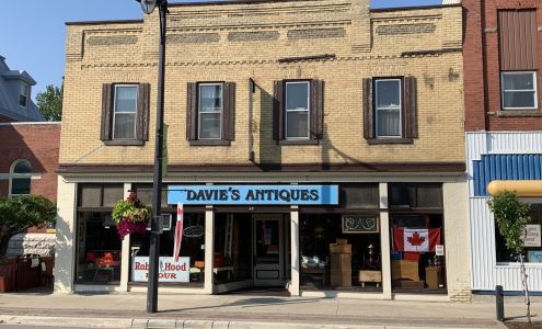 Davie's Antiques Harriston