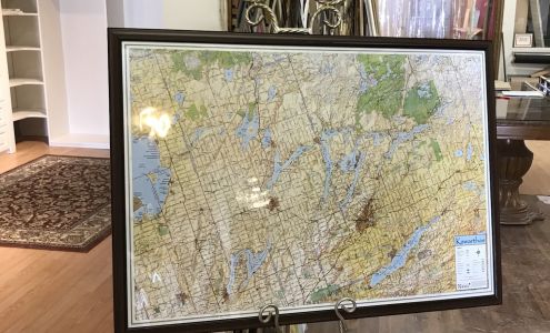 Picture framing and mirror home decor