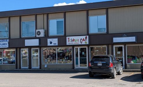 Tchèque ça! Librairie-boutique Amqui