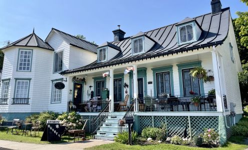 Les Caprices De Dame Lili Saint-Jean-de-l'Île-d'Orléans