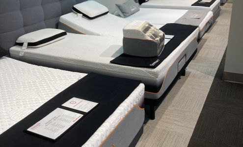 Sleep Country Canada