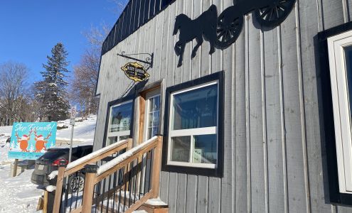 The Rusty Lantern Barn Boutique Eganville