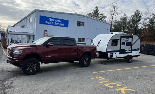 Camping World 865 Quaker Hwy, Uxbridge Massachusetts 01569