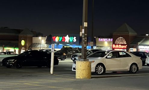 Victoria Terrace Shopping Centre