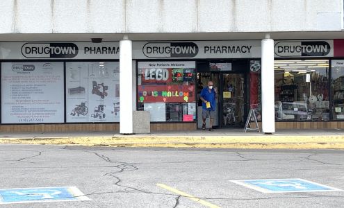 Drug Town Pharmacy