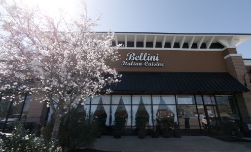 Shoppes at Holly Springs