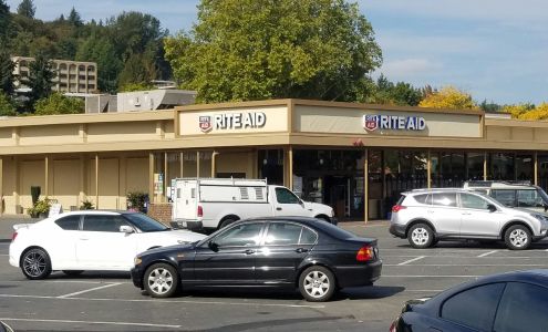 Mercer Island Shopping Center