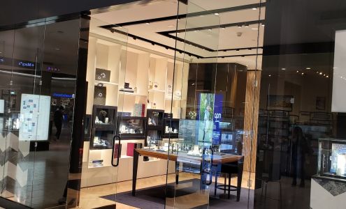 APM Monaco Santa Anita