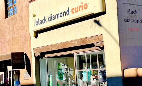 Black Diamond Curio