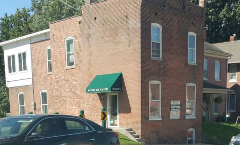 De Frates Picture Eye Gallery