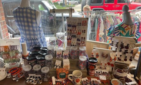 Sycamore Lane Boutique