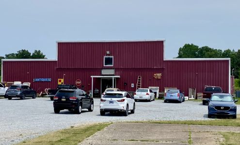 Red Barn Antique Mall