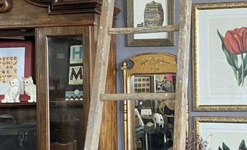 MAGNOLIA HOUSE ANTIQUES