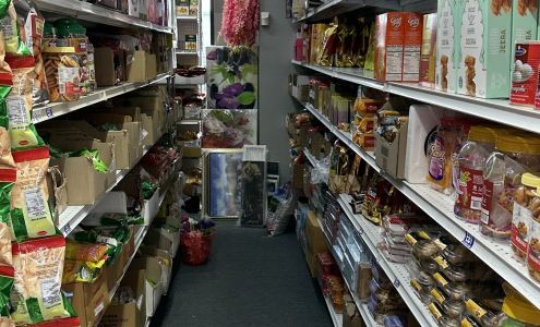 Everest Supermarket Nepali-Indian Grocery store एभेरष्ट सुपरमार्केट