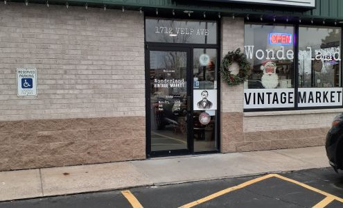 Wonderland Vintage Market