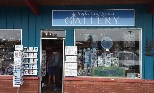 Reflecting Spirit Gallery Inc. Ucluelet