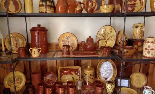 Kulina Folk Art & Pied Potter Hamelin Redware Pottery Warren