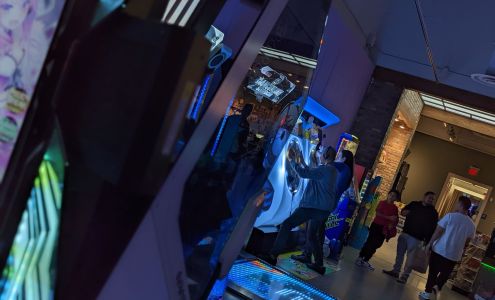 Haze's Toys & Arcade