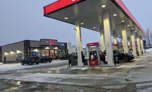 Co-op Gas Bar