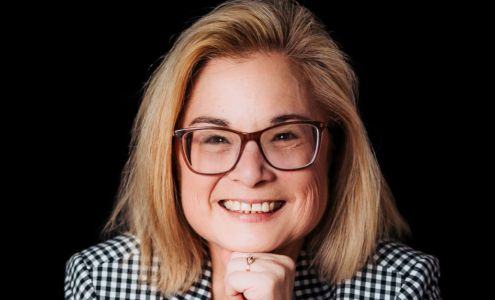 Leigh Fangmeyer, RE/MAX Results