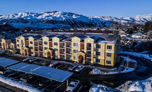 Liv Easy Street Apartments