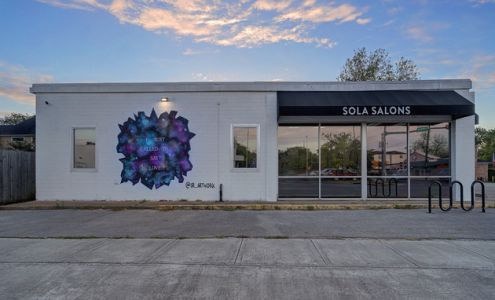 Sola Salons Studios