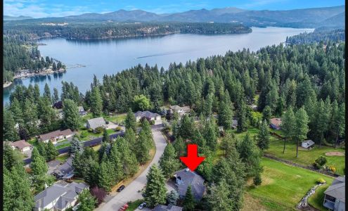 Ponderosa Hills Retreat - Spa Overnight Getaway 8396 N Westview Dr, Coeur d'Alene Idaho 83815