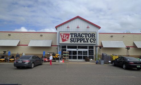Tractor Supply Montevallo