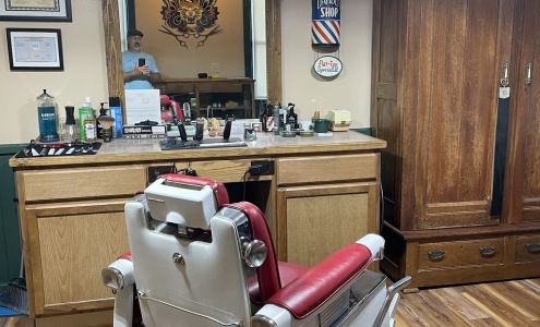 The Lair Of Artistic Gentlemen 77 W Church St, Fairchance Pennsylvania 15436