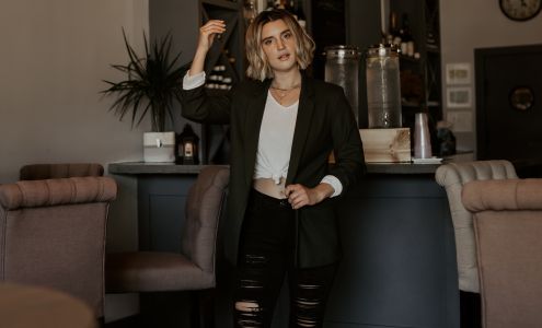 Jones, Salon Suite 1421 Shucker Cir STE 1120 Studio 119, Mt Pleasant South Carolina 29464