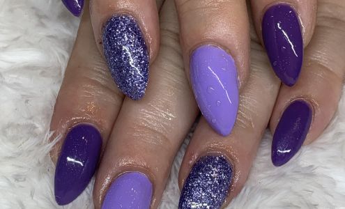 Gel Diva Nails by Jen 105 Station Ave #791, Victoria British Columbia V9B 6A2
